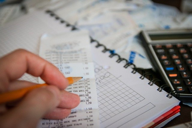 5 din 10 români consideră că situația lor financiară s-a înrăutățit/ Foto: pixabay.com