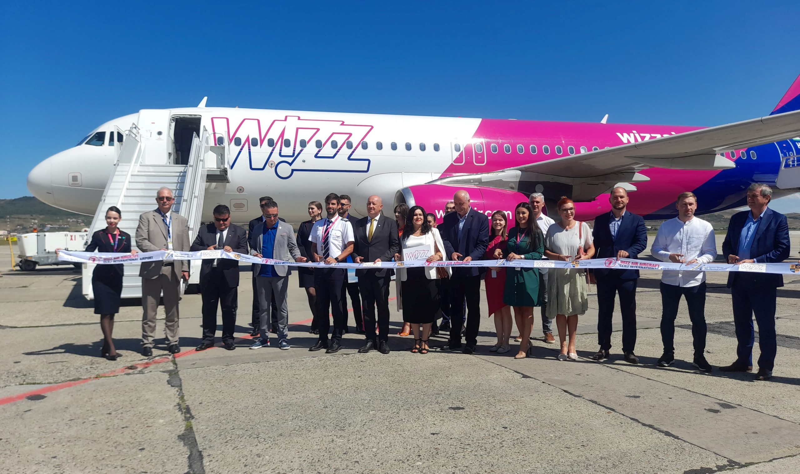 Inaugurarea aeronavei/ Foto: monitorulcj.ro