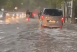 Furtunile revin în forță în vestul Europei/ Foto: captură ecran video Facebook - Paris Par Rues Méconnues