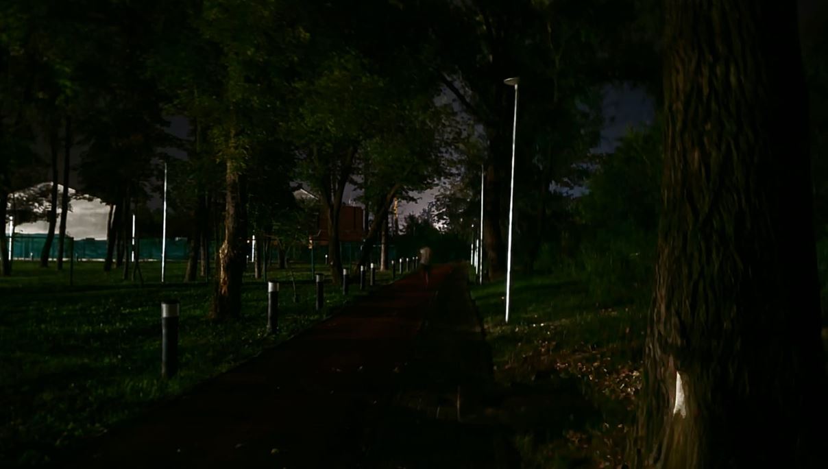 Beznă în baza sportivă Gheorgheni / Foto: cititor monitorulcj.ro