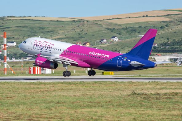 Wizz Air anunță reluarea zborurilor din Cluj-Napoca către Abu Dhabi. FOTO: Facebook/ Aeroportul Internațional Avram Iancu Cluj