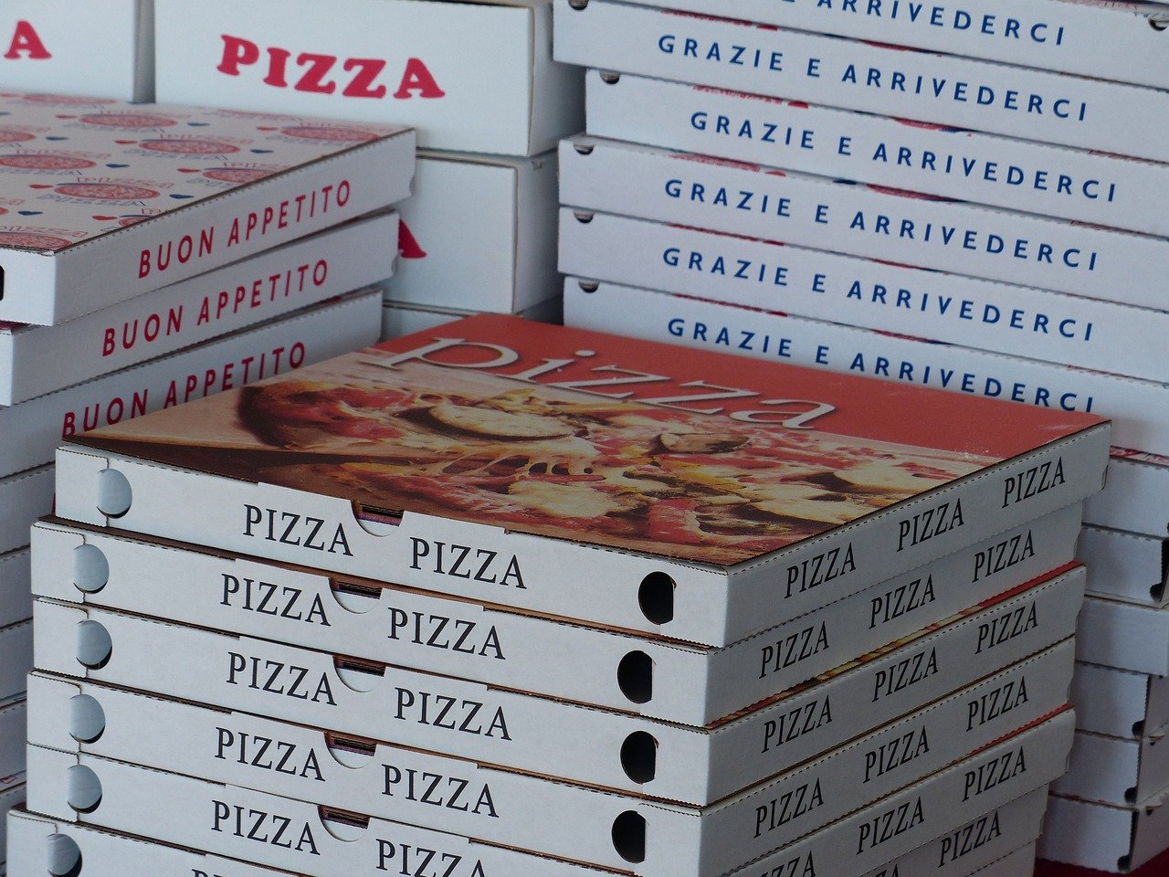 Ce a pățit o pizzerie din București care și-a vopsit numărul de telefon pe trotuare: „Să vă fie rușine!”. FOTO: Pixabay