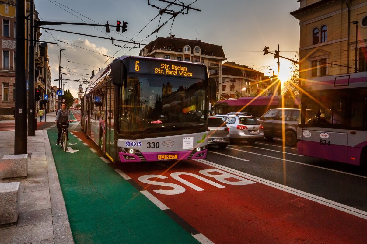 Propunere: toți pensionarii clujeni să circule gratuit cu autobuzul / Foto: Municipiul Cluj-Napoca