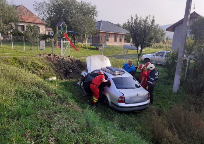 Accident rutier la ieșire din Gherla / Foto: ISU Cluj