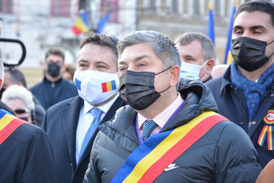 sursă foto Facebook Alin Tișe