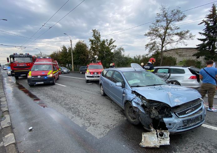 Accident pe Traian Vuia