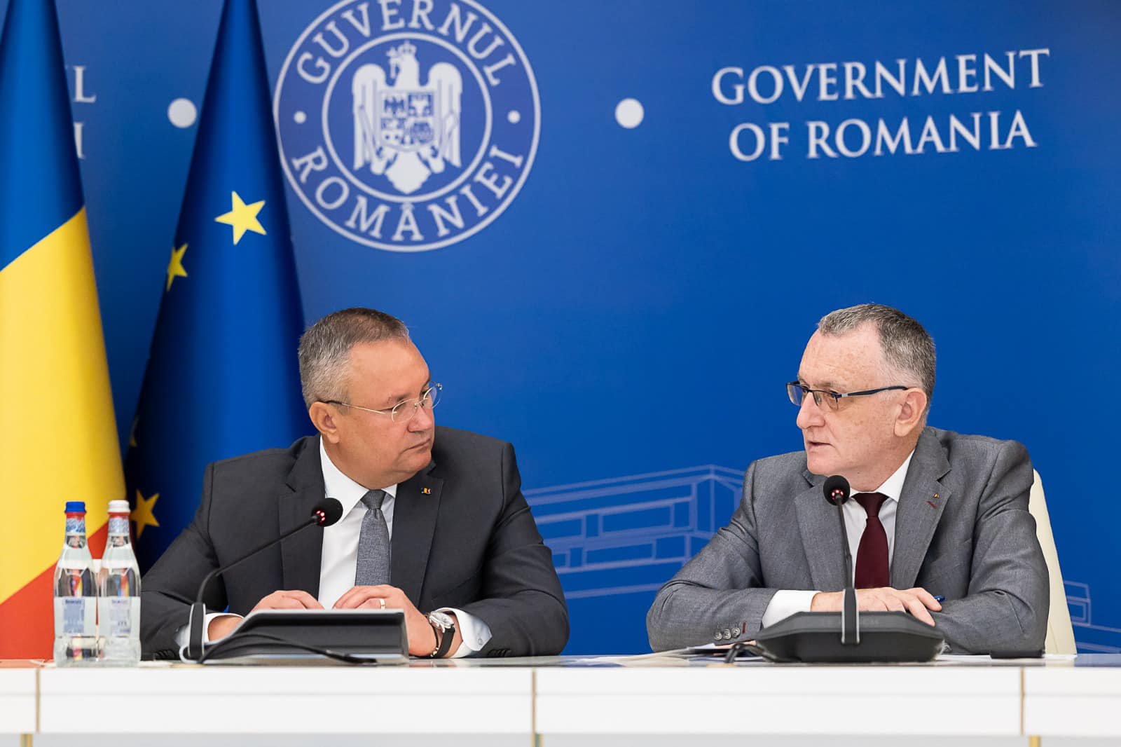 Nicolae Ciucă și Sorin Cîmpeanu. Sursă foto Facebook Nicolae Ionel Ciucă