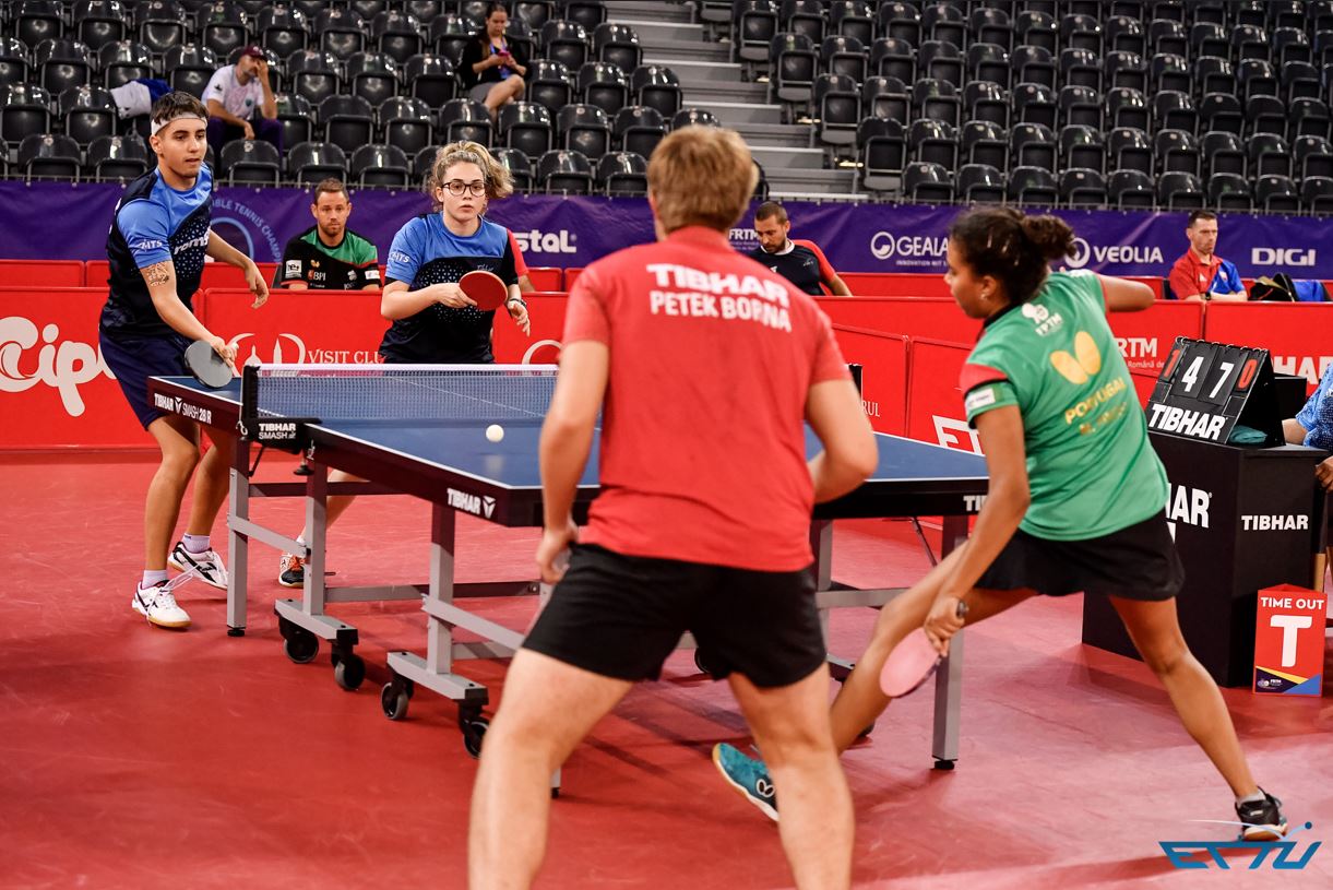 Eduard Ionescu și Ioana Singeorzan / Foto: Romstal U21 European Table Tennis Championships 2022