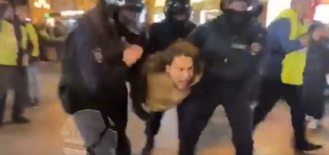Protestatarii