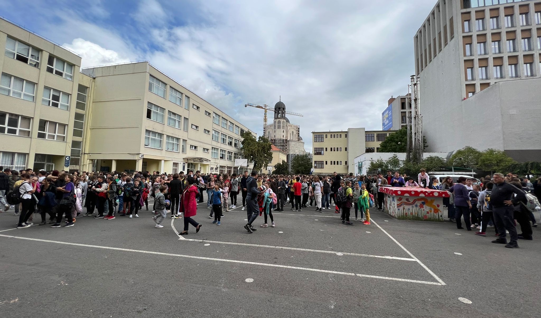 Elevii Colegiul Național George Coșbuc din Cluj-Napoca au fost evacuați
