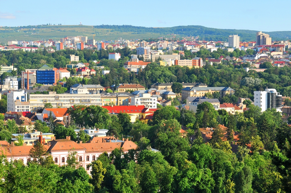Bugetul pe care un chiriaș ar dori să îl aloce pentru o locuință este de 300 de euro în medie pe lună. Clujul rămâne în topul orașelor unde chiriașii plătesc mai mult decât media națională/ Foto: depositphotos.com