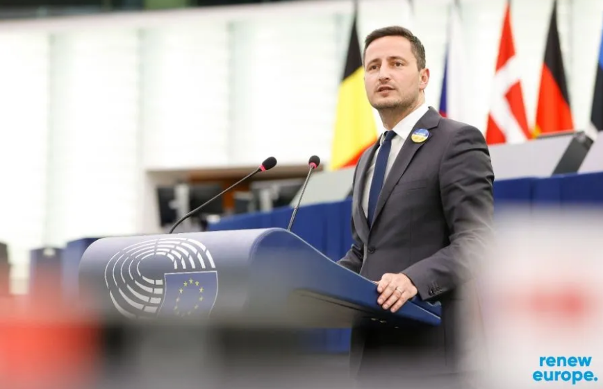 Europarlamentarul USR Nicu Ștefănuță afirmă că problema finanțării construcției noului Spital Regional de Urgență de la Sibiu din PNRR este strict una a guvernului/ Foto: mesageruldesibiu.ro