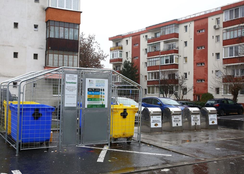 Propunere în Consiliul Local: colectare a deșeurilor cu recompense pentru tinerii clujeni sub 18 ani / Foto: Emil Boc - Facebook