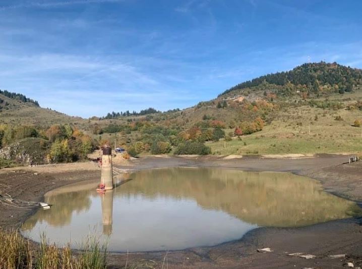 Așa arată lacul de la Roșia Montană