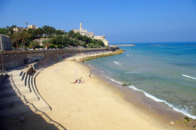 Trei zboruri pe săptămâna spre Tel Aviv