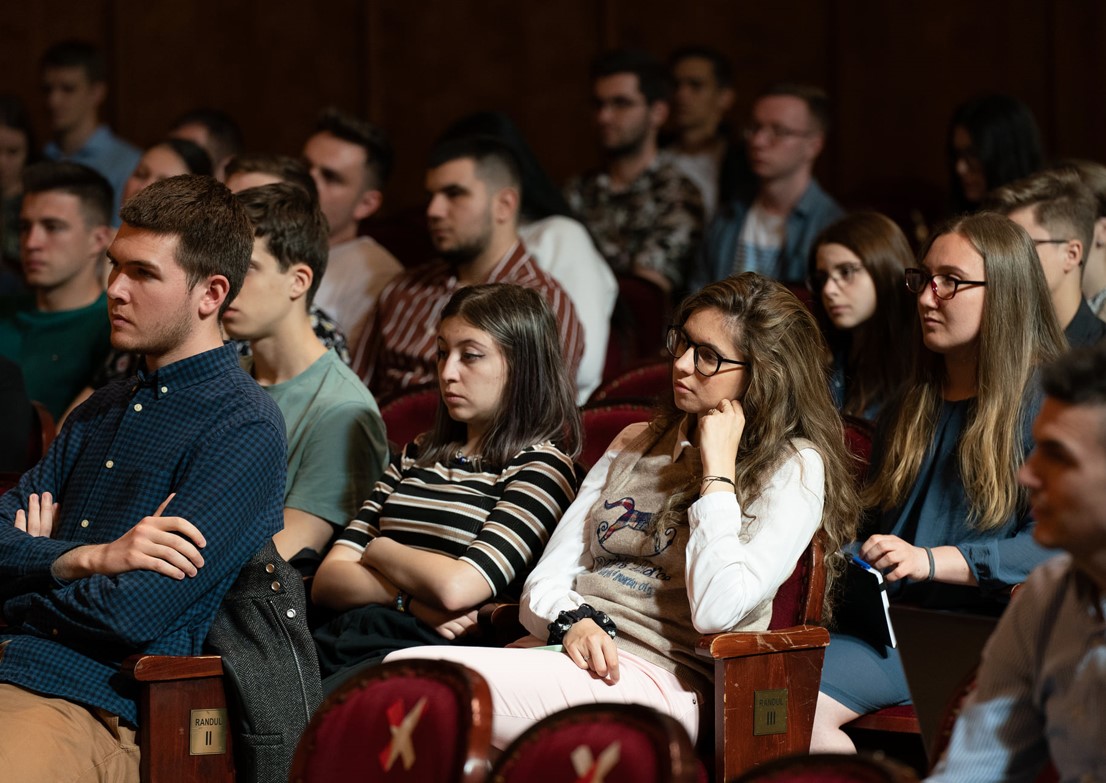 Majoritatea elevilor își doresc să continue studiile în România / Foto: Universitatea Babeș-Bolyai - Facebook