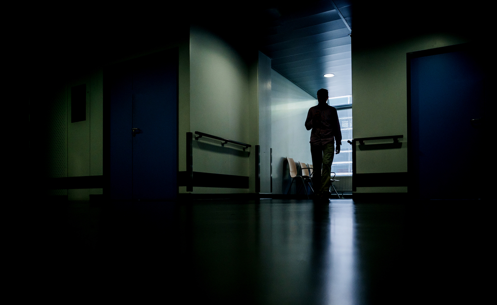 Hol întunecat al unui spital / Foto: depositphotos.com