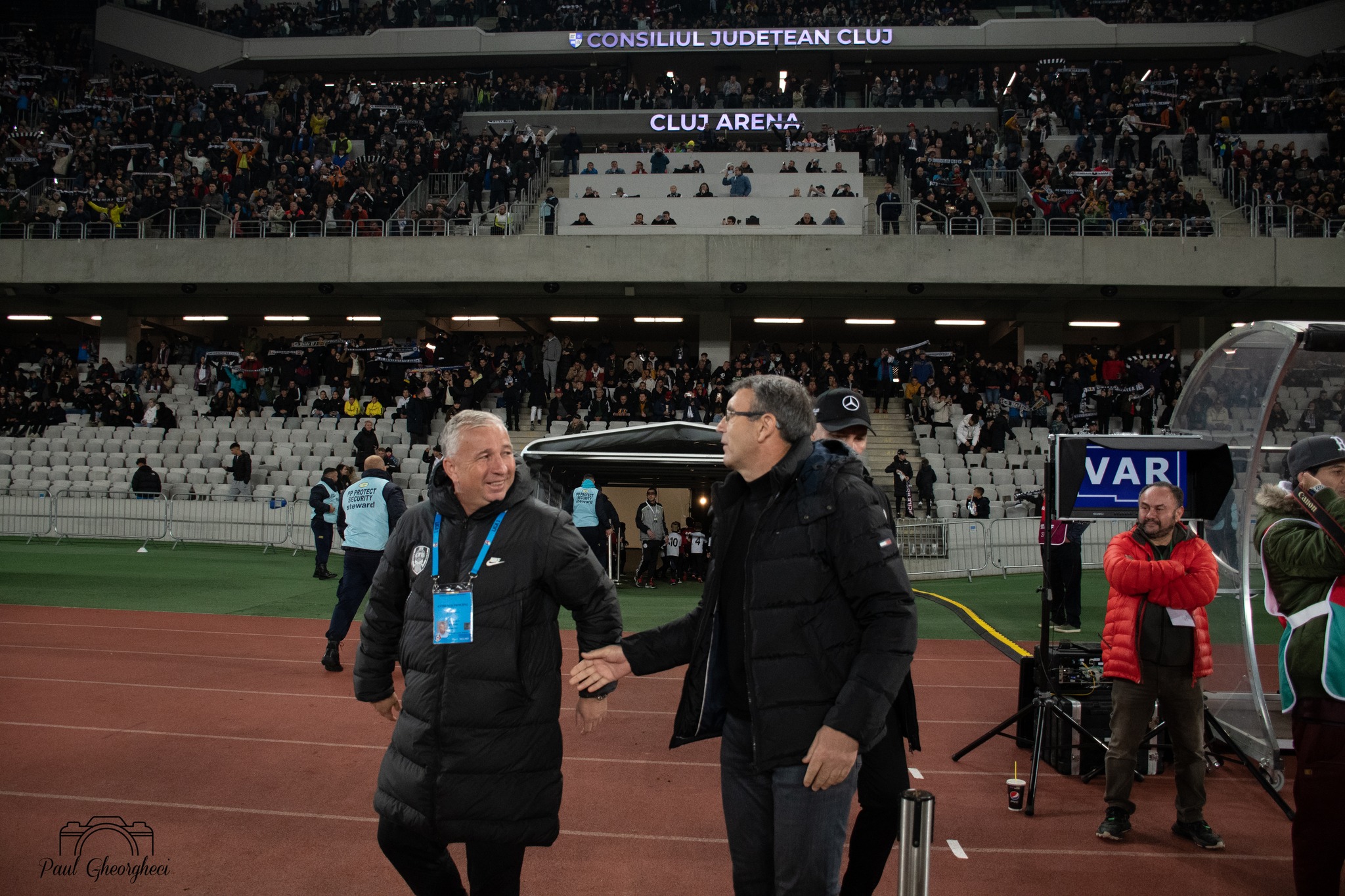 Antrenorii echipelor CFR Cluj și U Cluj/ Foto: Paul Gheorgheci/monitorulcj.ro