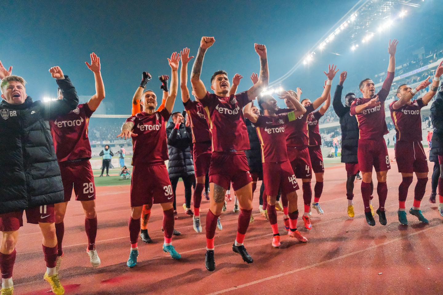 Bucurie pentru jucătorii CFR pe Cluj Arena. Sursă foto Fotbal Club CFR 1907 CLUJ