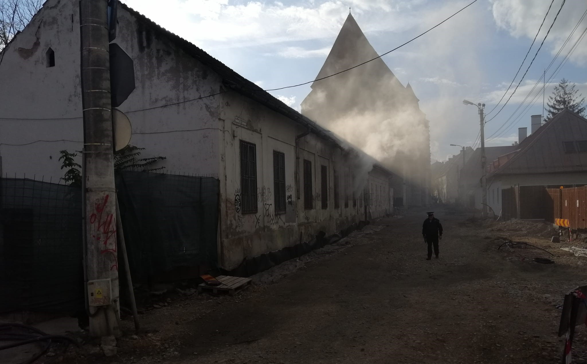 Un incendiu a izbucnit