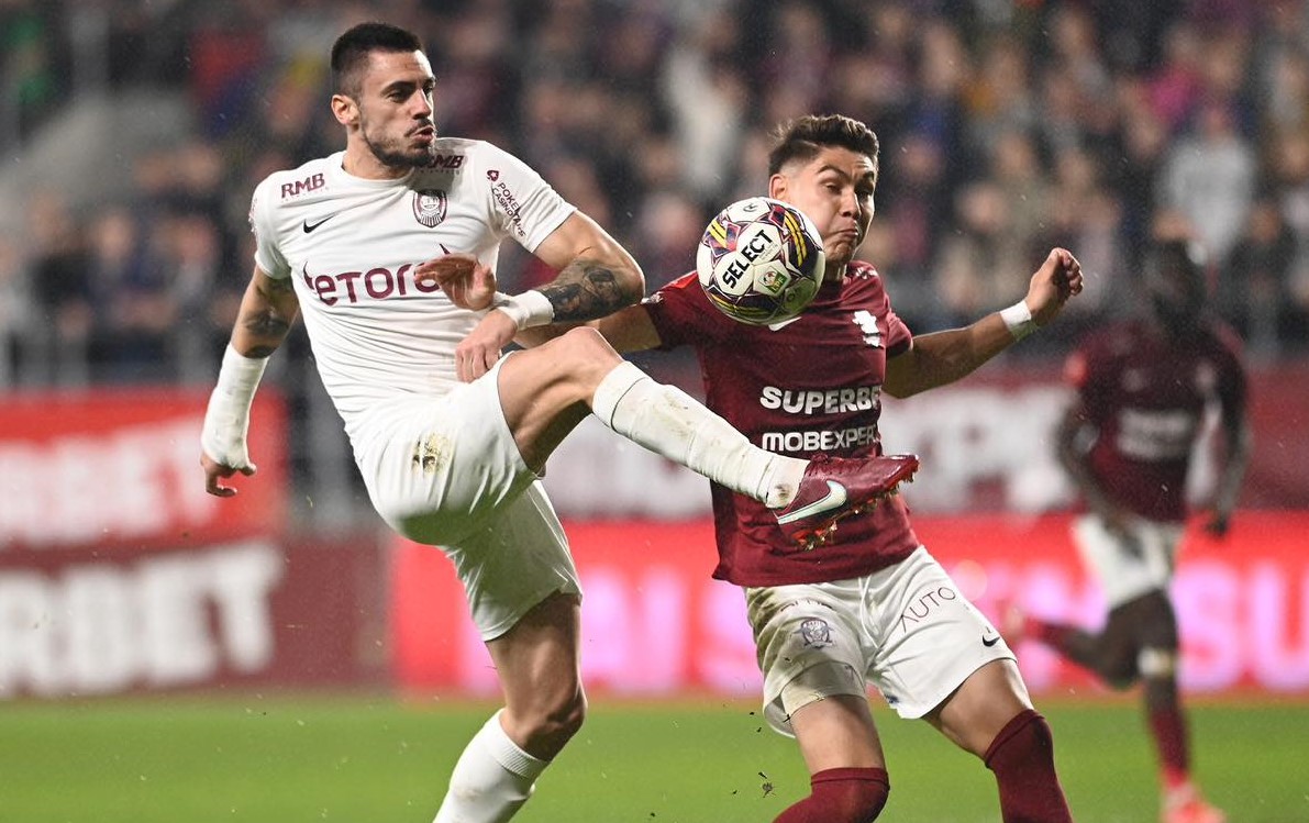 Rapid Bucureşti a învins-o pe CFR Cluj cu scorul de 2-1 (1-0)