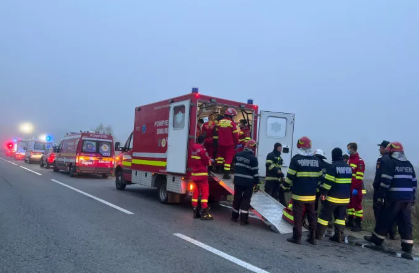 Şapte persoane au fost rănite luni dimineaţa