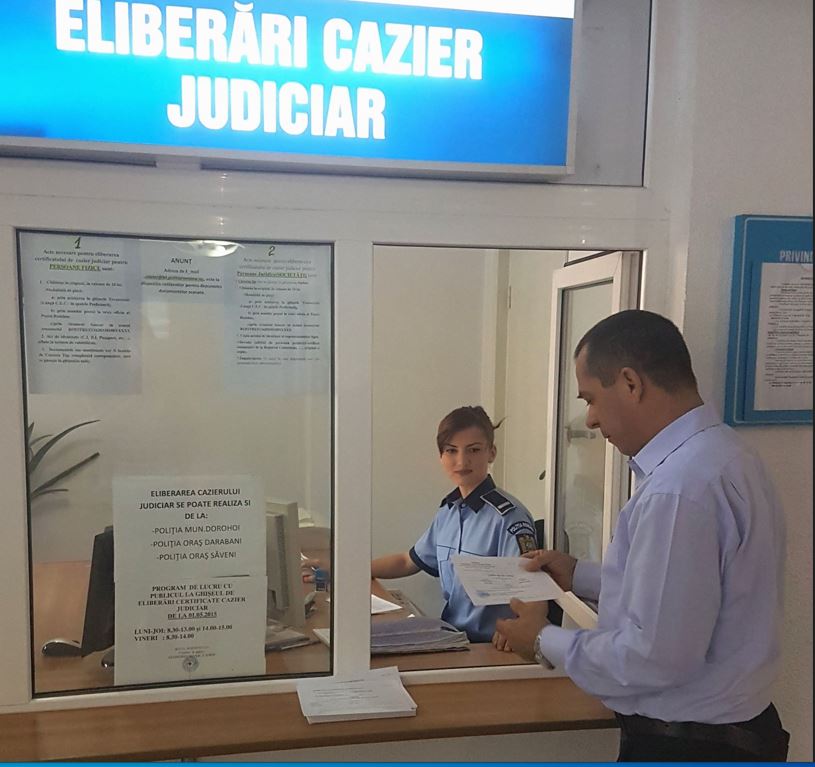 Cazierul judiciar va putea fi eliberat și online/ sursa: Poliția Română/Facebook.com