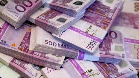 Românii își golesc economiile în euro/ sursa foto: Banca Națională a României/Facebook.com