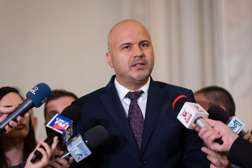 sursă foto Facebook Emanuel Ungureanu