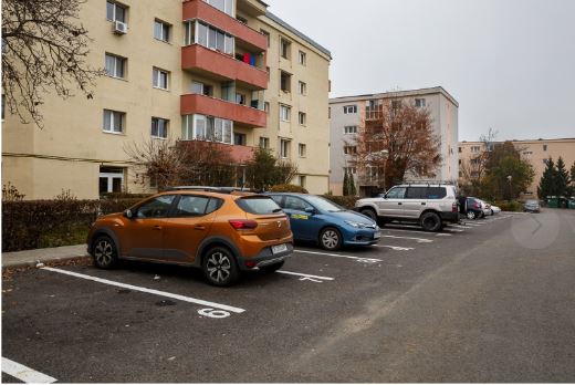 Locuri parcare dupa desfiintarea garajelor/ FOTO Emil Boc Facebook.com