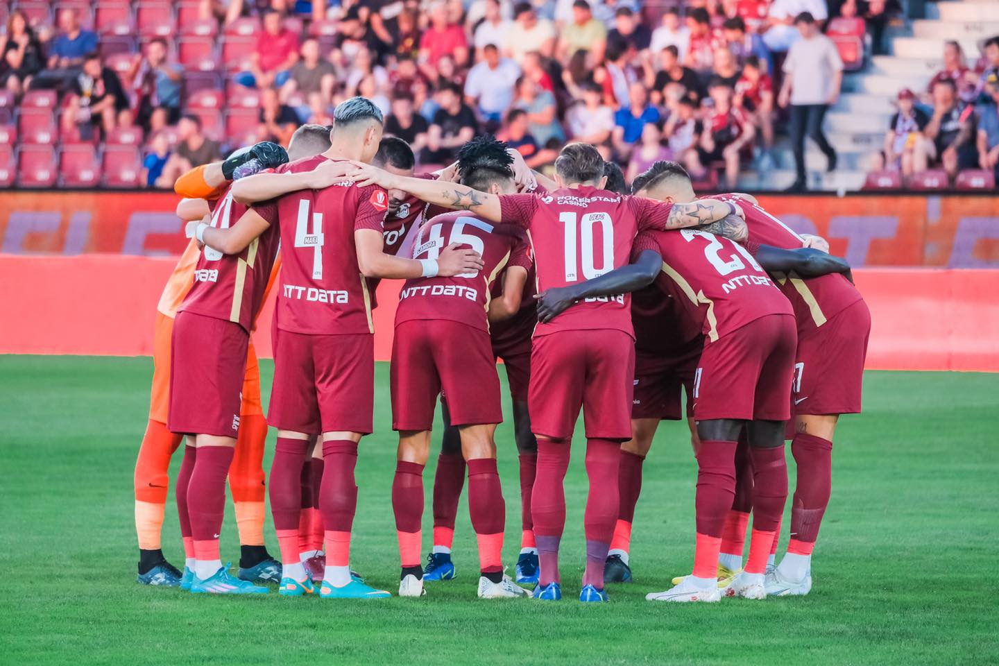 Când se va juca restanța FCSB – CFR Cluj? FOTO: Fotbal Club CFR 1907 CLUJ