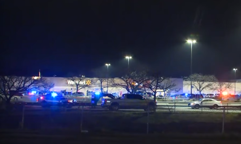 Un bărbat înarmat a ucis mai multe persoane într-un supermarket Walmart marţi seara