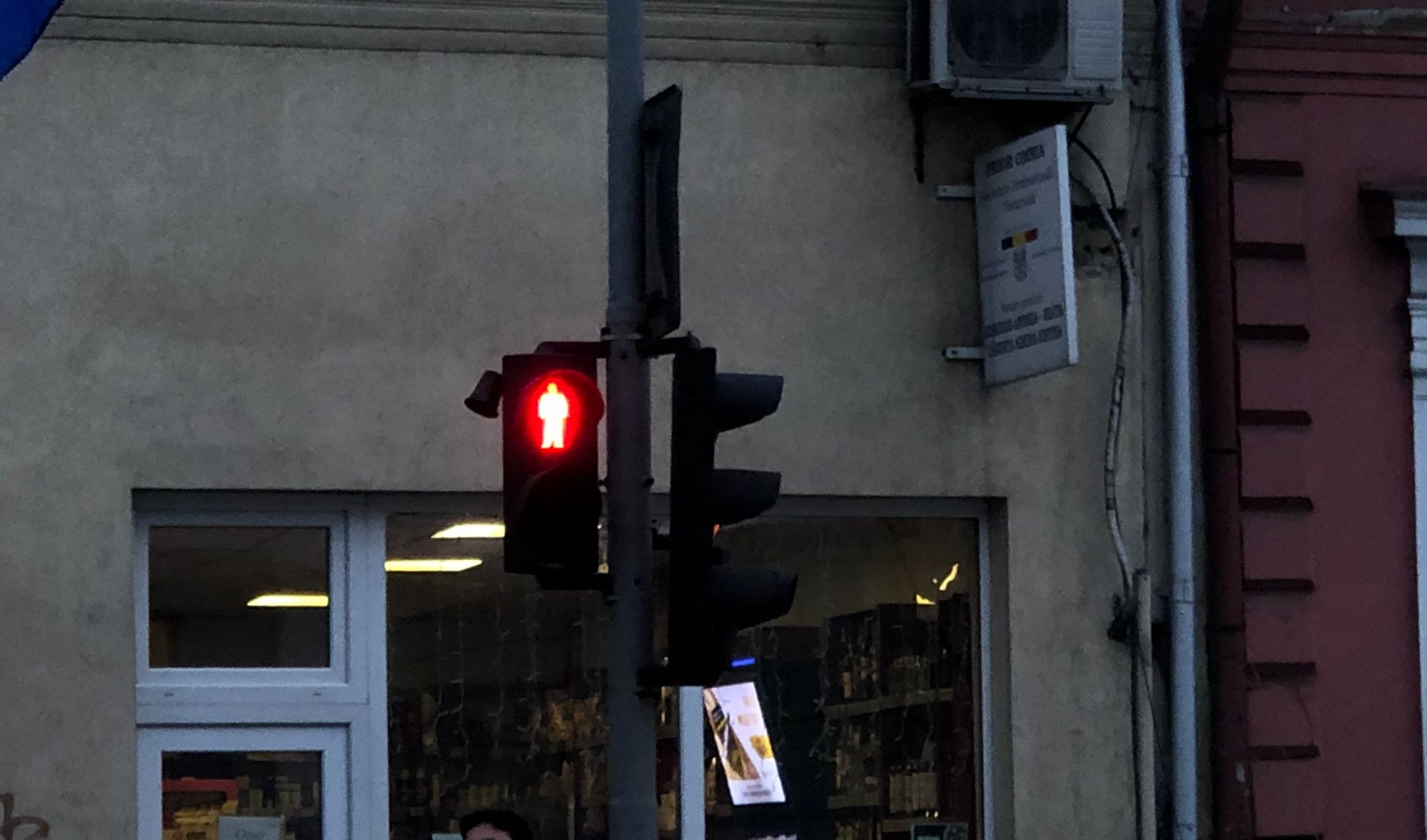 Începând de miercuri