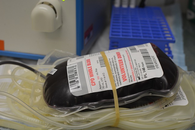 Părinții unui copil refuză efectuarea operației care i-ar salva viața de teamă ca nu cumva el să primească sânge provenind de la donatori vaccinaţi împotriva COVID-19/ FOTO: pixabay.com