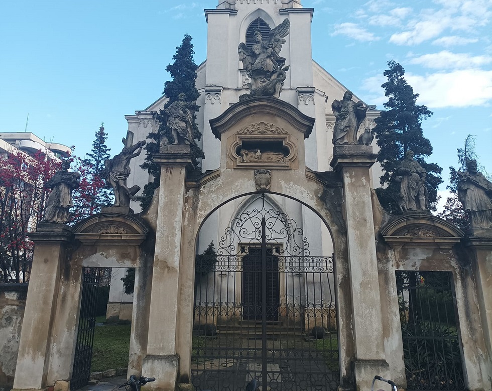 Biserica Sf. Petru din Mărăști. Sursă foto Facebook Adrian Dohotaru