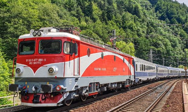 Intercity cu ghinion/ captură foto CFR Călători Facebook.com