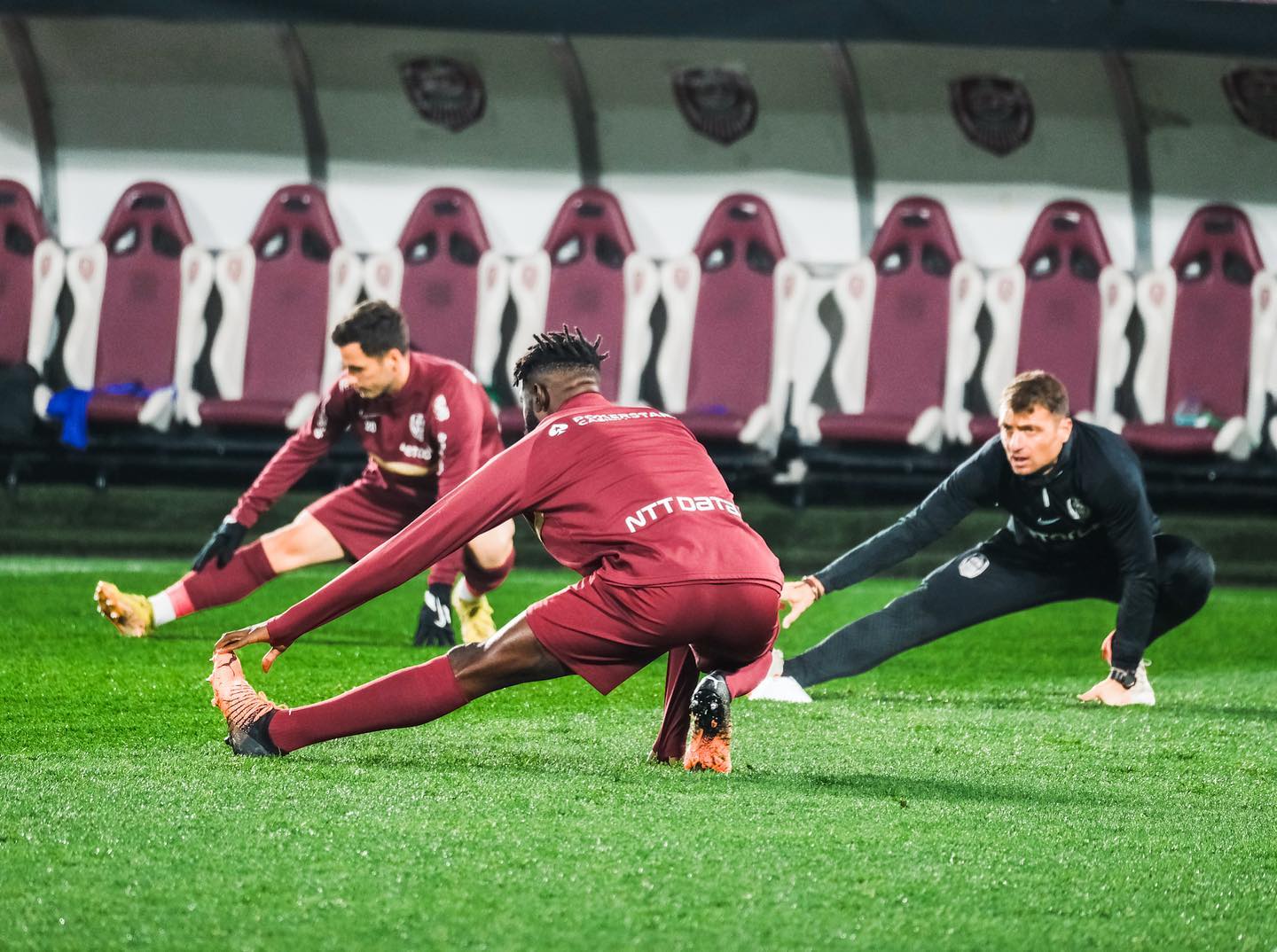 Jucătorii CFR înainte de meci/FOTO: CFR Cluj 1907 - Facebook