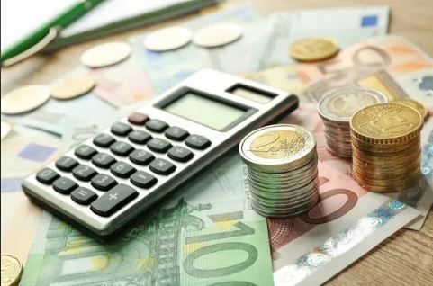 Credite ipotecare cu dobânda IRCC mai mari din 2023/ foto: Depositphotos.com