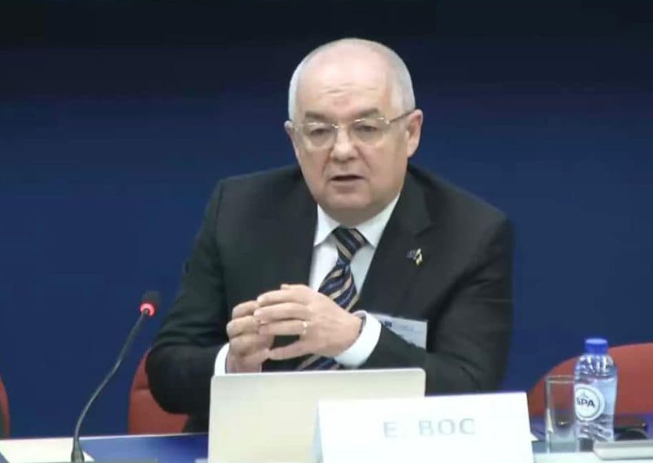 Emil Boc boicotează Austria pentru că nu a lăsat România să intre în spațiul Schengen / Foto: Facebook - Emil Boc