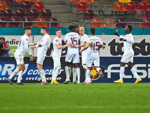 Jucătorii CFR-ului în derby-ul cu FCSB /FOTO: CFR Cluj - Facebook