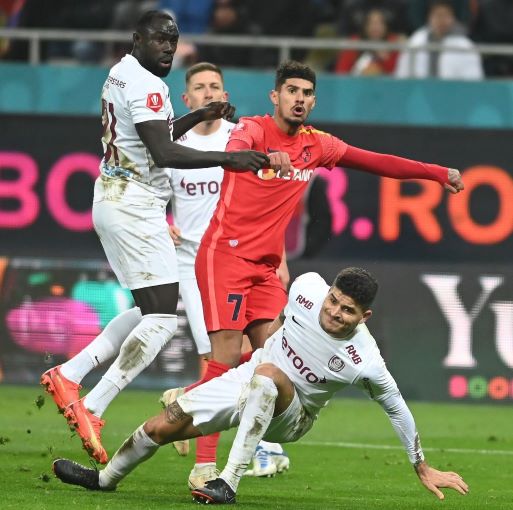 Florinel Coman în derby-ul cu CFR Cluj /FOTO FCSB - Facebook