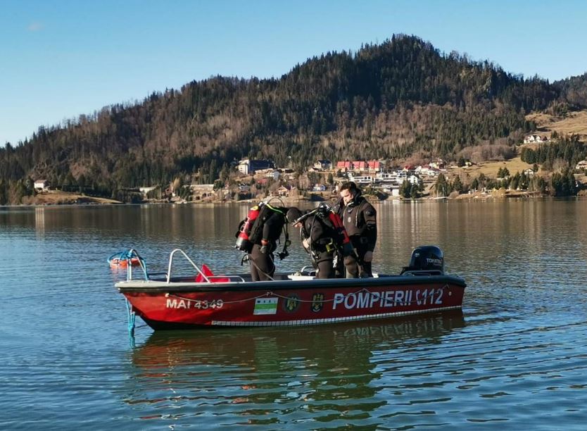 Trupul tânărului dispărut în Lacul Colibița
