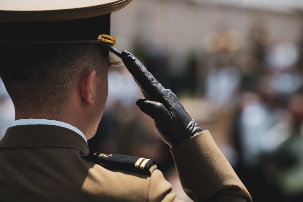 Salarii mai mari pentru militari și polițiști. Sursa foto: Depositphotos.com
