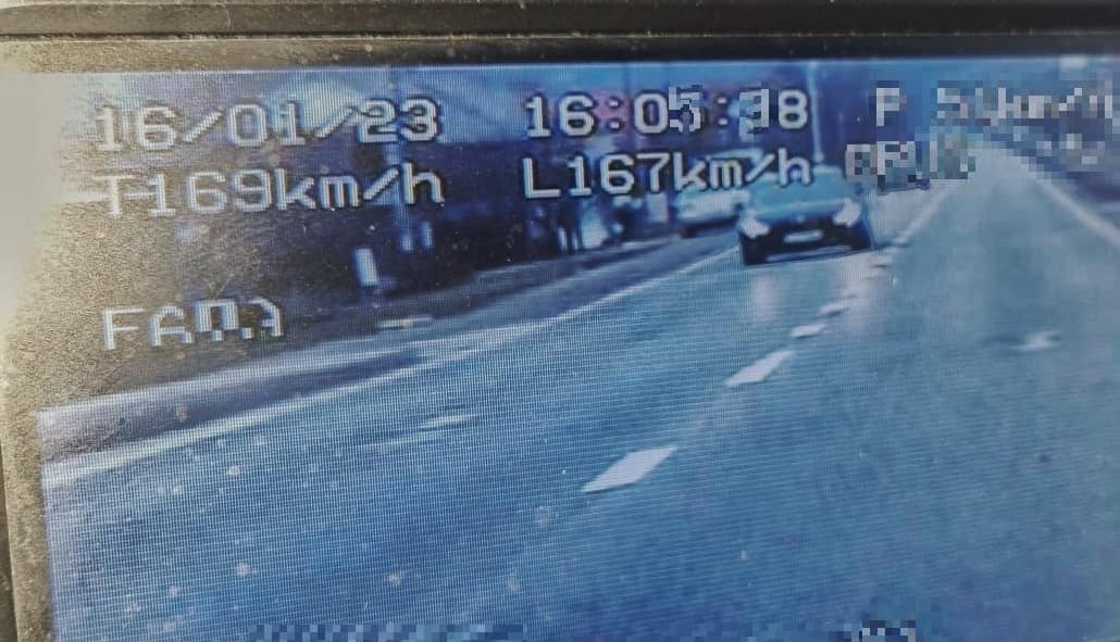 Un tânăr de doar 18 ani a fost prins