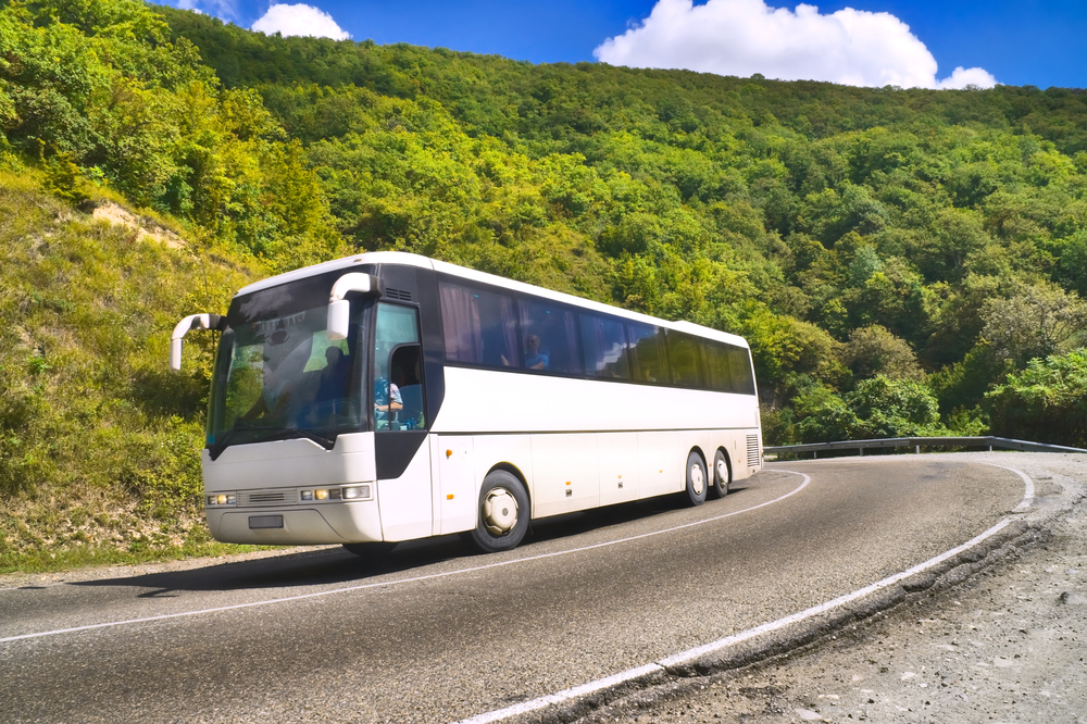 Angajații din domeniul transporturilor și distribuției din Cluj-Napoca ocupă locul doi în topul salariilor din acest domeniu