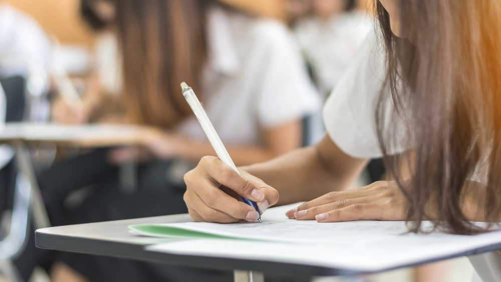 În Cluj începe simularea județeană a Examenului Național de Bacalaureat/ captură foto: Depositphotos.com