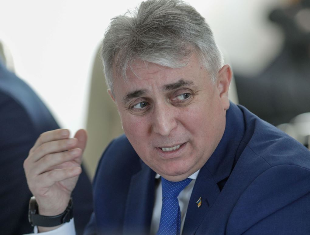 Reacția președintelui Iohannis pe tema plagiatului lui Bode: „Este adevărat că acolo sunt probleme”./captură foto: Lucian Bode Facebook.com
