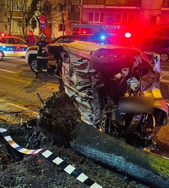 Accident pe strada Bucium /FOTO: ISU Cluj