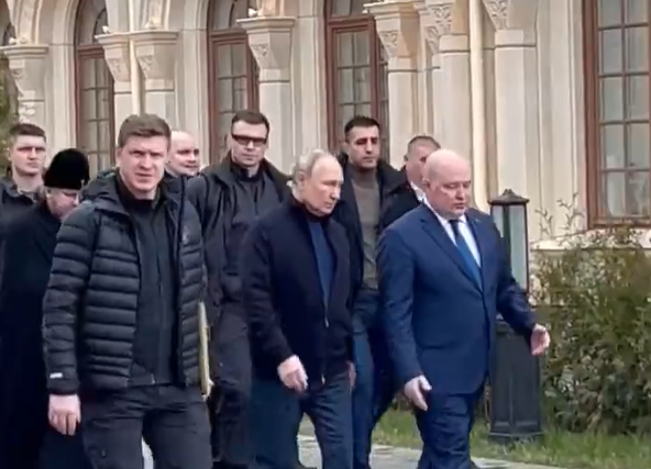 Preşedintele rus Vladimir Putin s-a deplasat sâmbătă în Crimeea