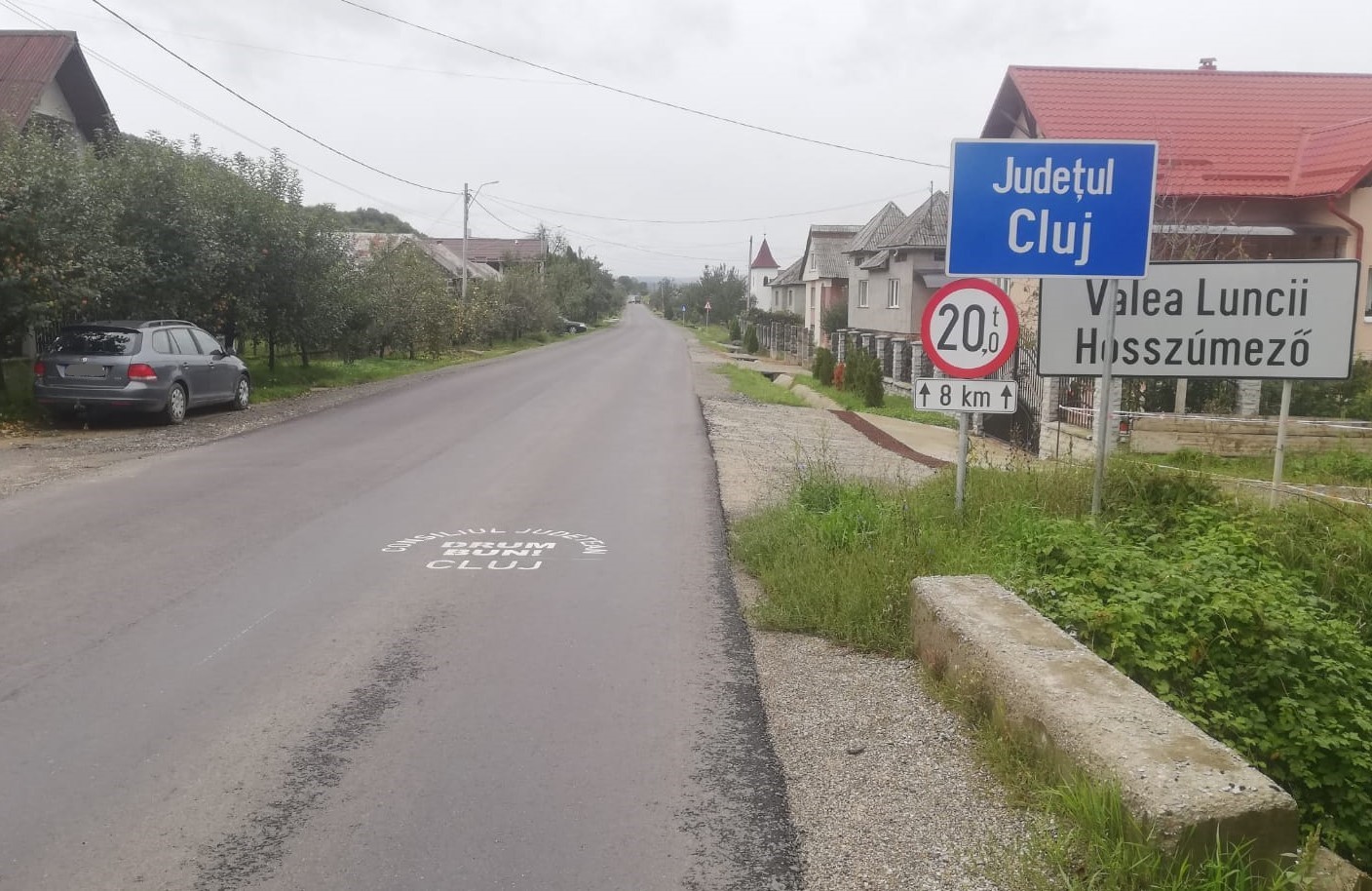 Lucrări de întreținere pe 38 de kilometri de drumuri județene. FOTO: CJ Cluj